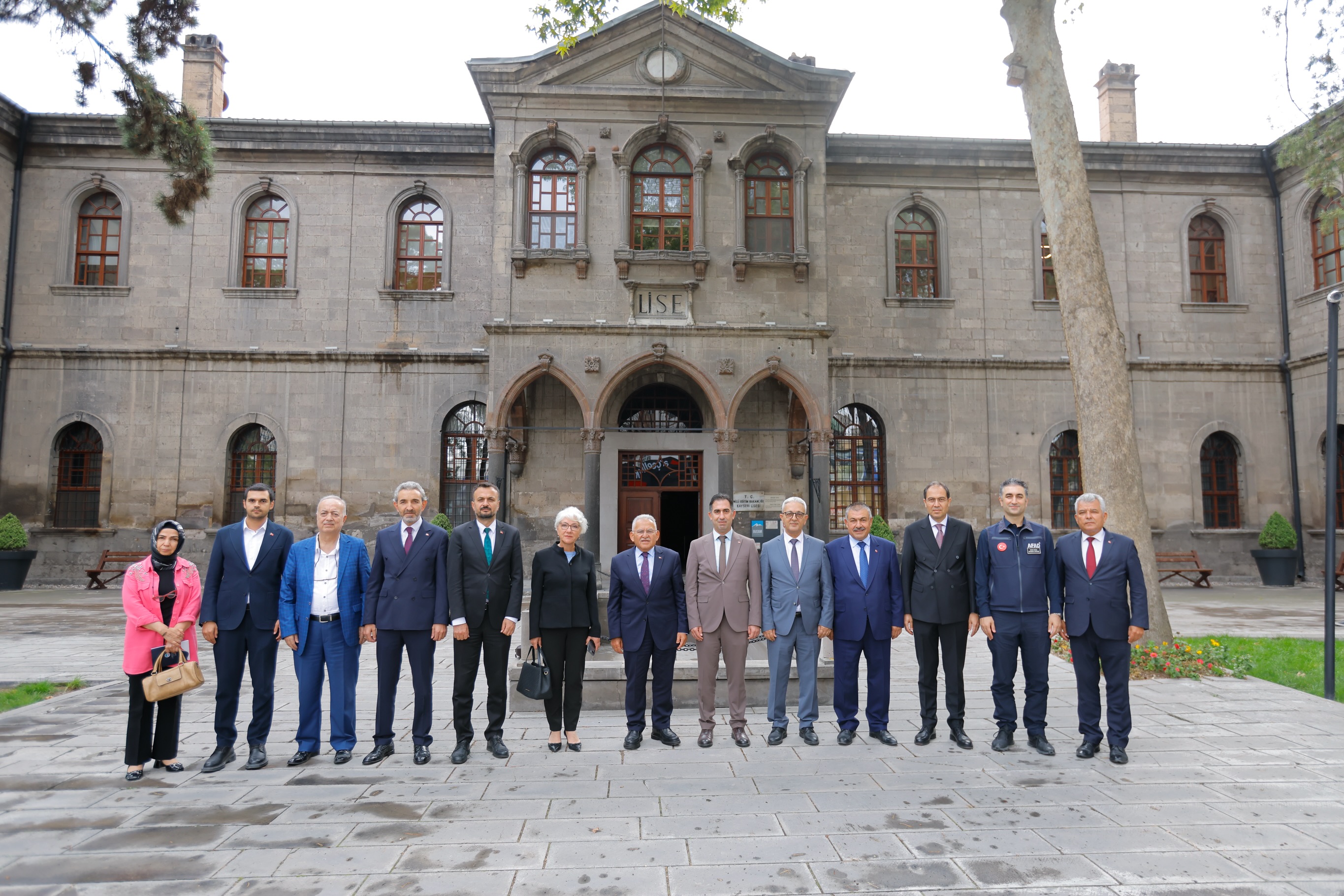 BAŞKAN BÜYÜKKILIÇ’A KAYSERİ KENT KONSEYİ’NDEN ZİYARET